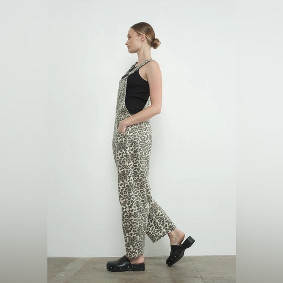 Aaron and Amber Wildside Overalls Jumpsuit Barrel Leg Leopard Print Pants - Picture 5 of 13